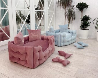 Personalized Velvet Dog Bed: Luxury Pet Sofa with Pillows
