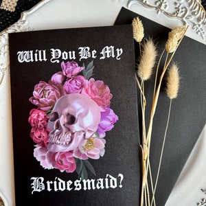 Carte de proposition de demoiselle d'honneur gothique rock n roll - tête de mort rose nacré et motif floral, carte de voeux A5