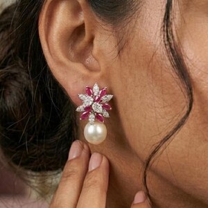 Orecchini floreali con rubini, diamanti e perle, in oro 14 carati, gioiello di tendenza, idea regalo