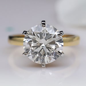 2.5 Carat IGI certified D VS1 Round Lab-Grown Diamond Engagement Ring | 6-Prong Solitaire in Yellow Gold | Gift for Her | Ready to Ship