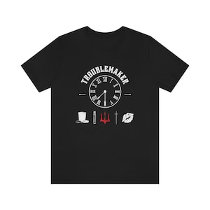Blut auf dem Glockenturm inspiriert Troublemaker Brettspiel Unisex T-Shirt