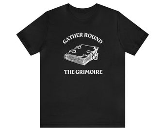 Blut auf dem Glockenturm inspiriert Grimoire Brettspiel Unisex T-Shirt