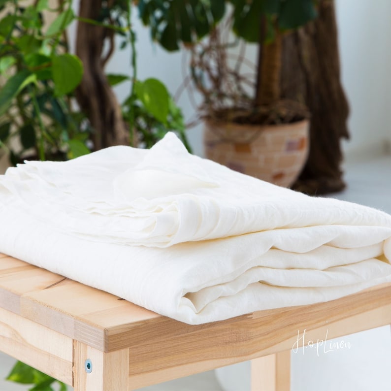 Linen DUVET COVER With Coconut Buttons in off White / Linen Duvet Cover