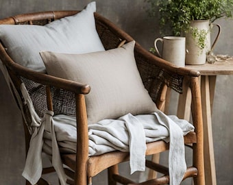 Linen CUSHION COVER in Beige color - soft Cushion Cover with zipper - Decorative Scatter Cushions