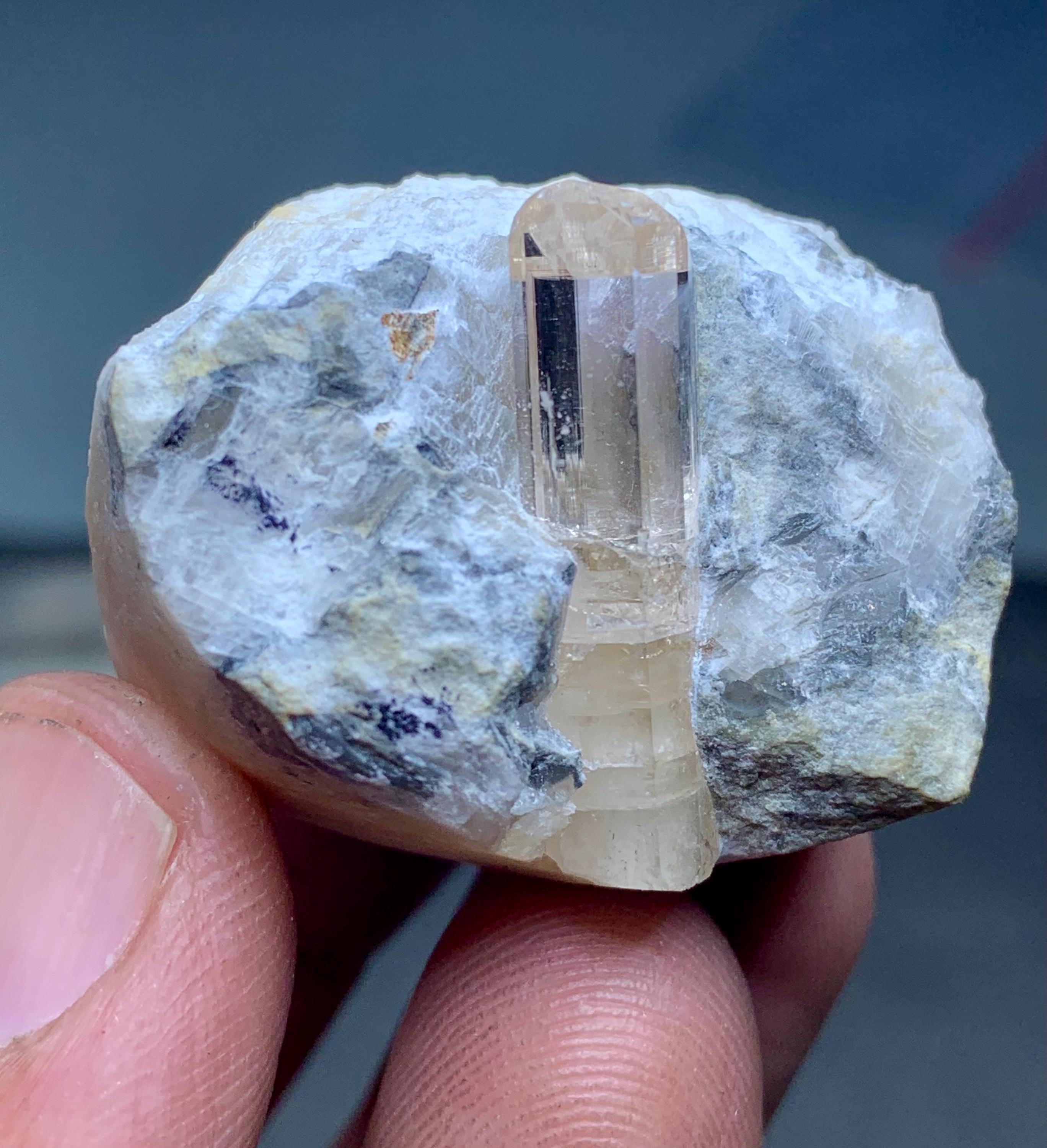 Topaz Matrix Imperial Topaz Crystals, Pink Topaz Crystal on Phlogopite Matrix ...