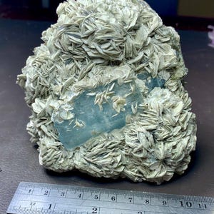 Blauer Aquamarin-Cluster kombinieren Muskovit-Spitzenmuster, natürliche Aquamarin, Jubiläumsgeschenk, Geburtstagsgeschenke, Edelsteine, Liebe, Großhandelsedelsteine