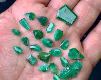 Raw emerald,Natural emerald 30 carats rosecuts,swat emerald gem,emerald rings,Anniversary gift,birthday gifts,wholesale gems,emerald rings