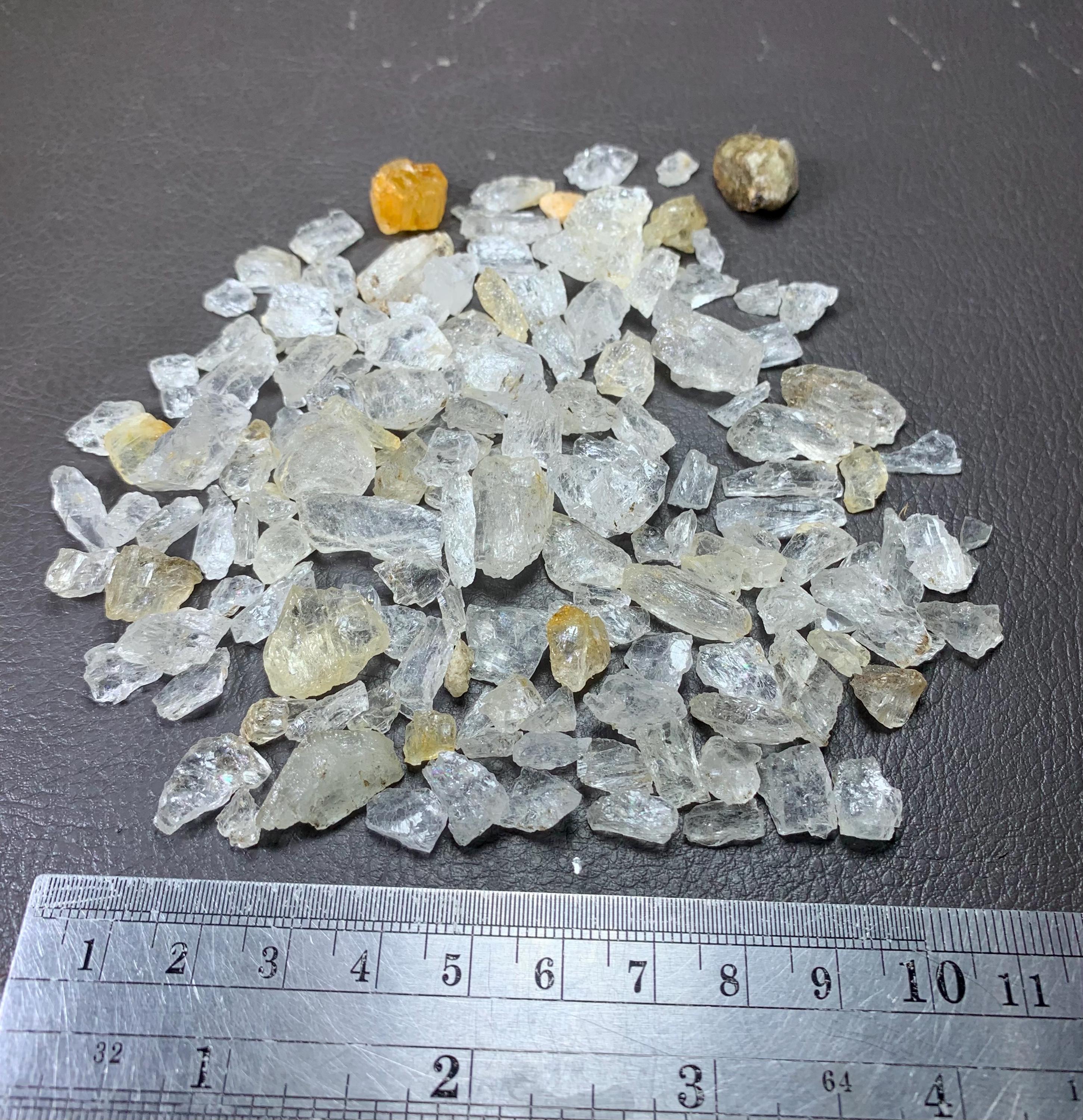 Scapolite colour change rough, fluorescent scapolite, tenebrecent scapolite,anniversary gift, love gift, birthday present wholesale crystals
