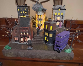 Display Platform (Houses/Accessories NOT Included) for Dept 56 Harry Potter Diagon Alley Houses and Figurines - Free Shipping
