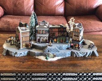 360-Degree Centerpiece Display Platform (Houses NOT Included) for Dept 56/Lemax Village, Free Shipping - In 4 Colors for Christmas/Halloween
