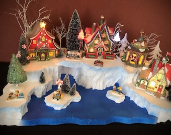 Cove Display Platform (Houses NOT Included) For Dept 56 or Lemax Villages, Free Shipping - Available in 4 Colors for Christmas/Halloween