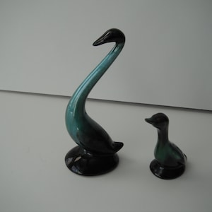 Lot of 2 Vintage Blue Mountain Pottery Bird  Green/Black Drip Glaze Canada