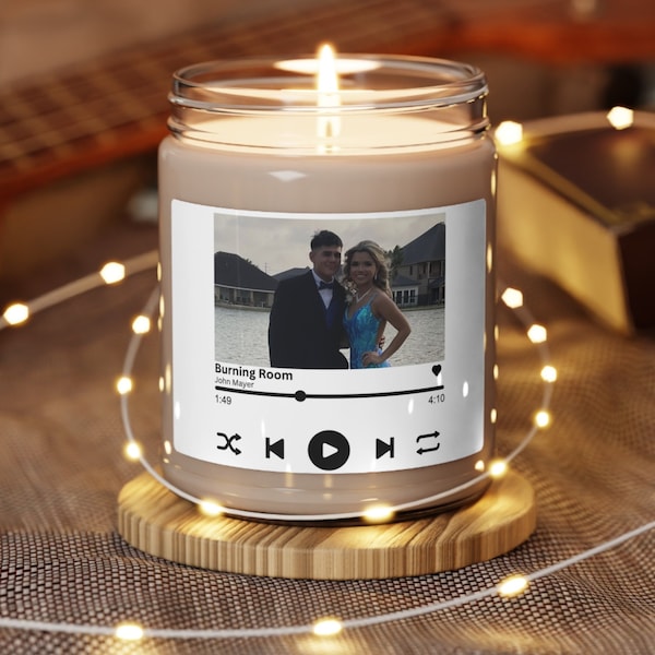 Personalized Favorite Song Candle with Portrait Photo - Valentines Day Gift For Her - Custom Anniversary Gift - Housewarming Gift