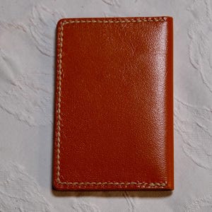 Cartera de piel de cabra cosida a mano: tarjetero plegable para llevar a diario