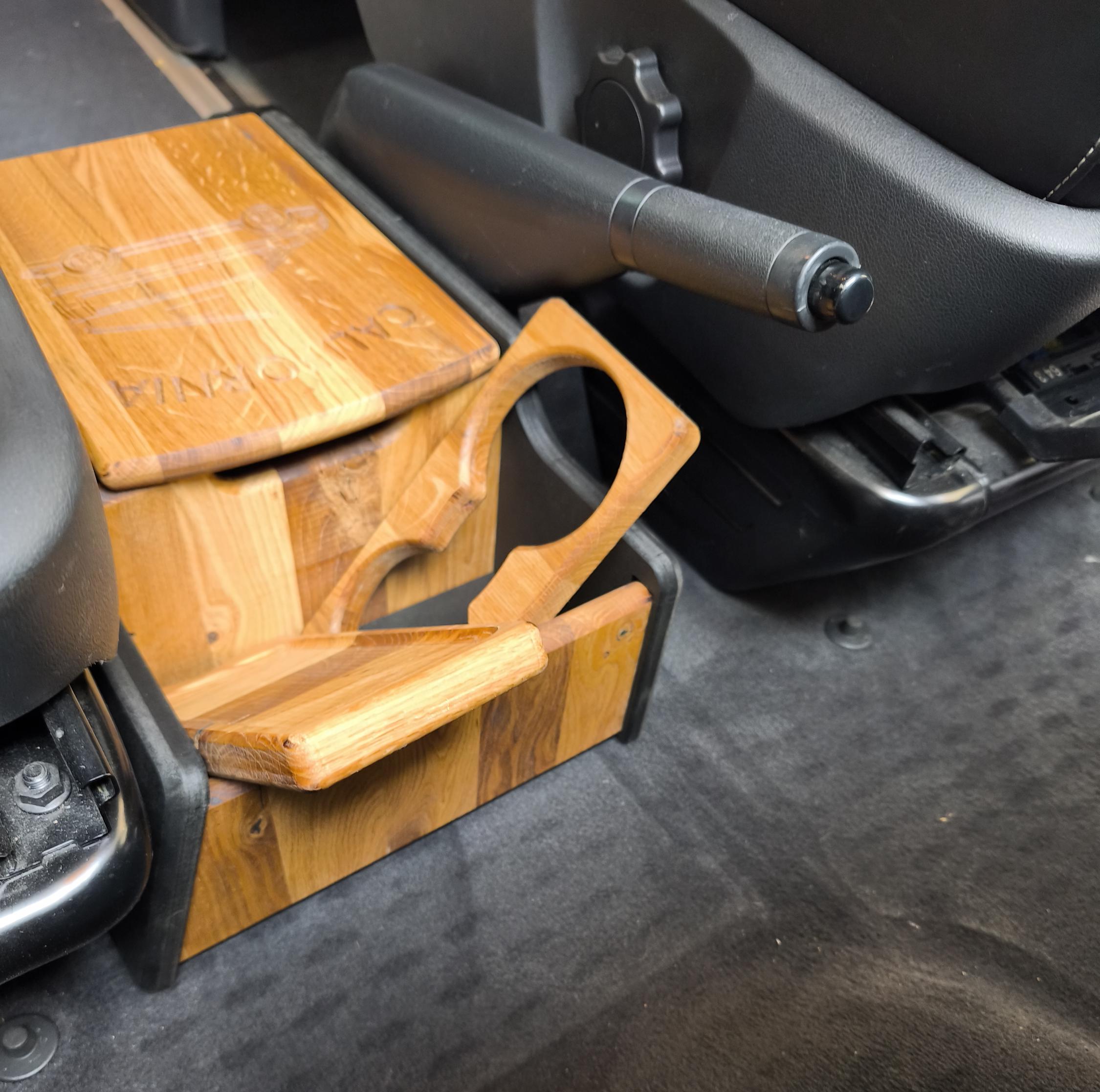 Consolle centrale con ripiani, vano portaoggetti, in pelle lucida, per VW Bus T5 T6 dal 03