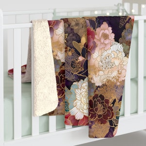 Chiyogami Floral Blanket – Japanese Decor Throw, Fleece Sherpa Throw for Mom, Asian Inspired Home Gift, Asian Floral Blanket image 4
