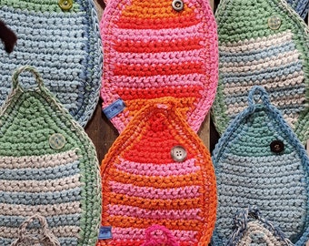 Fish pot holders