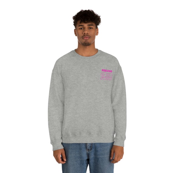 FEELING 22 | Retro Sweatshirt | Taylor Swift | Swifties
