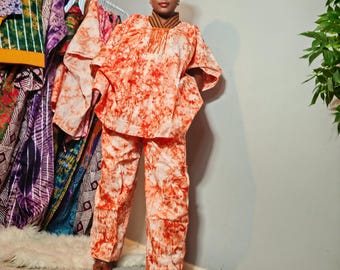 Adire Zweiteiliges Afrikanisches Agbada Set: Handgefertigtes Tie Dye Oberteil & Hose