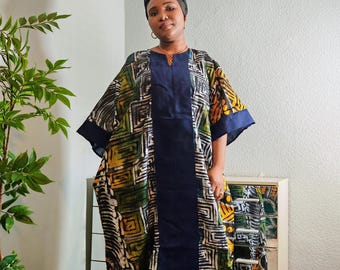 Handgefertigter Afrikanischer Boubou Kaftan aus Adire Baumwolle