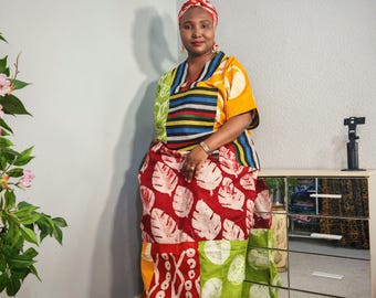 Handgemachter Adire Patchwork Kaftan. Hergestellt in Nigeria. wird mit Schal geliefert.