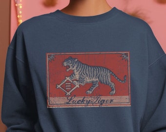 Lyckotiger Zodiac Sweatshirt, Tigerns år Sweatshirt, Zodiac Present Sweatshirt, Kinesiskt horoskop, Månkalender Födelsedagspresent