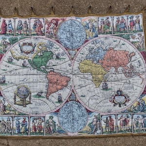 1650 年に出版されたフィッシャーの世界地図のヴィンテージ キルト