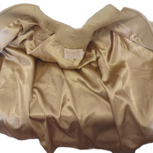 VTG 70s Pendleton 100% Virgin Wool Camel Cape Coat Arm Slits Satin Lined Sz 14 image 10