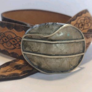 UNBRANDED Carved design Vintage Leather Belt and Brass Double Tine Buckle 36 UNBRANDED Carved design Vintage Leather Belt and Brass  main image 4