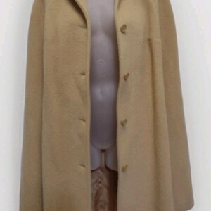 VTG 70s Pendleton 100% Virgin Wool Camel Cape Coat Arm Slits Satin Lined Sz 14 image 6