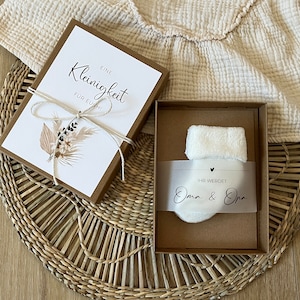 Geschenkschachtel Schwangerschaftsverkündung | Schwangerschaft verkünden | Du wirst Oma, Opa, Tante, Papa...| Söckchen | Boho (Nr. 204-02)