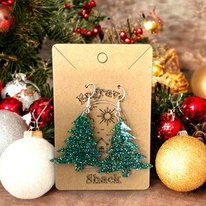 Sparkling Green Glitter Christmas Tree Dangle Earrings - Festive Holiday Glamour