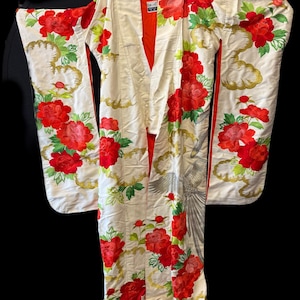 Japanese Embroidered Wedding Kimono Uchikake Roses & Cranes