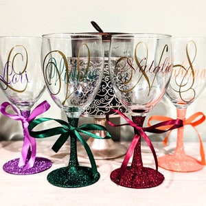 Personalized Glitter Wine Glasses