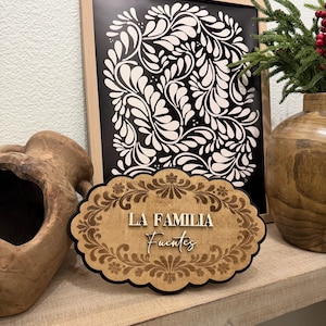 Custom Papel Picado Talavera Style Family Sign | Mexican Home Decor, Bienvenidos Personalized Wood Sign |Christmas gifts, regalos navideños bild 1