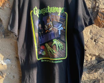 Goosebumps Beware of Monsters T-Shirt (Large)
