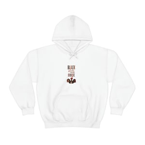 Unisex Heavy Blend™ Hooded Sweatshirt Black girls are Magic