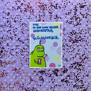 Postkarte WOW: Ironie und Sarkasmus, lustiger Monster-Comic auf bunter Geburtstagskarte – Alles Gute!
