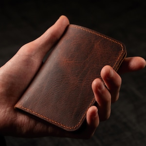 Carteira com bolso frontal, carteira de couro personalizada, carteira fina de couro masculina, carteira fina para identidade, carteira de couro feita à mão, presente de couro