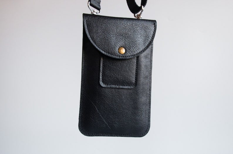 Minimalistische Leder-Handytasche Leder-Umhängetasche für iPhone 14 Pro Smartphone-Tasche einfache Leder-Umhängetasche Bild 7