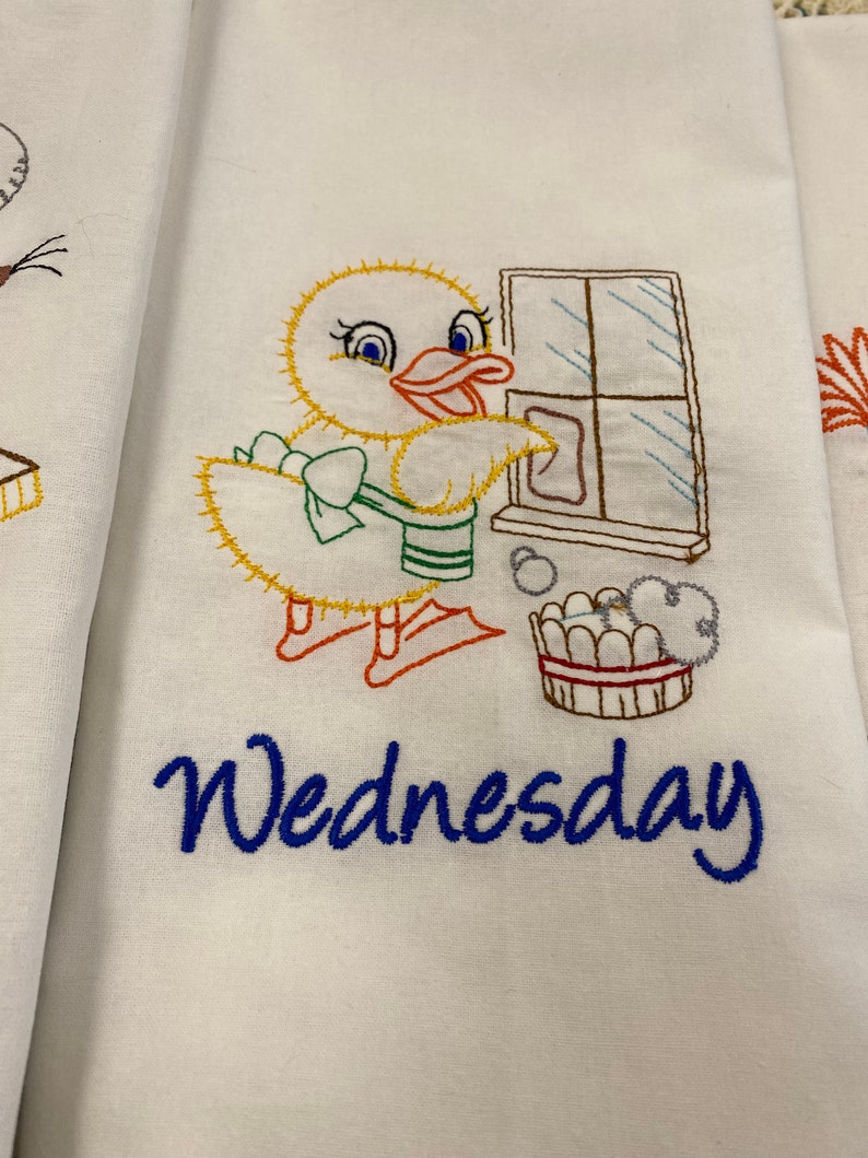 Chore Animals Days of the Week Flour Sack Tea Towels Set of 7, Vintage Embroidered Kitchen Dish Towels, Farmhouse Gift image 4