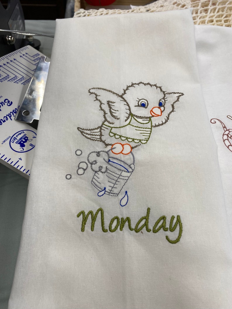 Chore Animals Days of the Week Flour Sack Tea Towels Set of 7, Vintage Embroidered Kitchen Dish Towels, Farmhouse Gift image 2