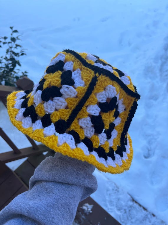Steelers NFL Football Team Handmade Crochet Bucket Hat  display picture 1