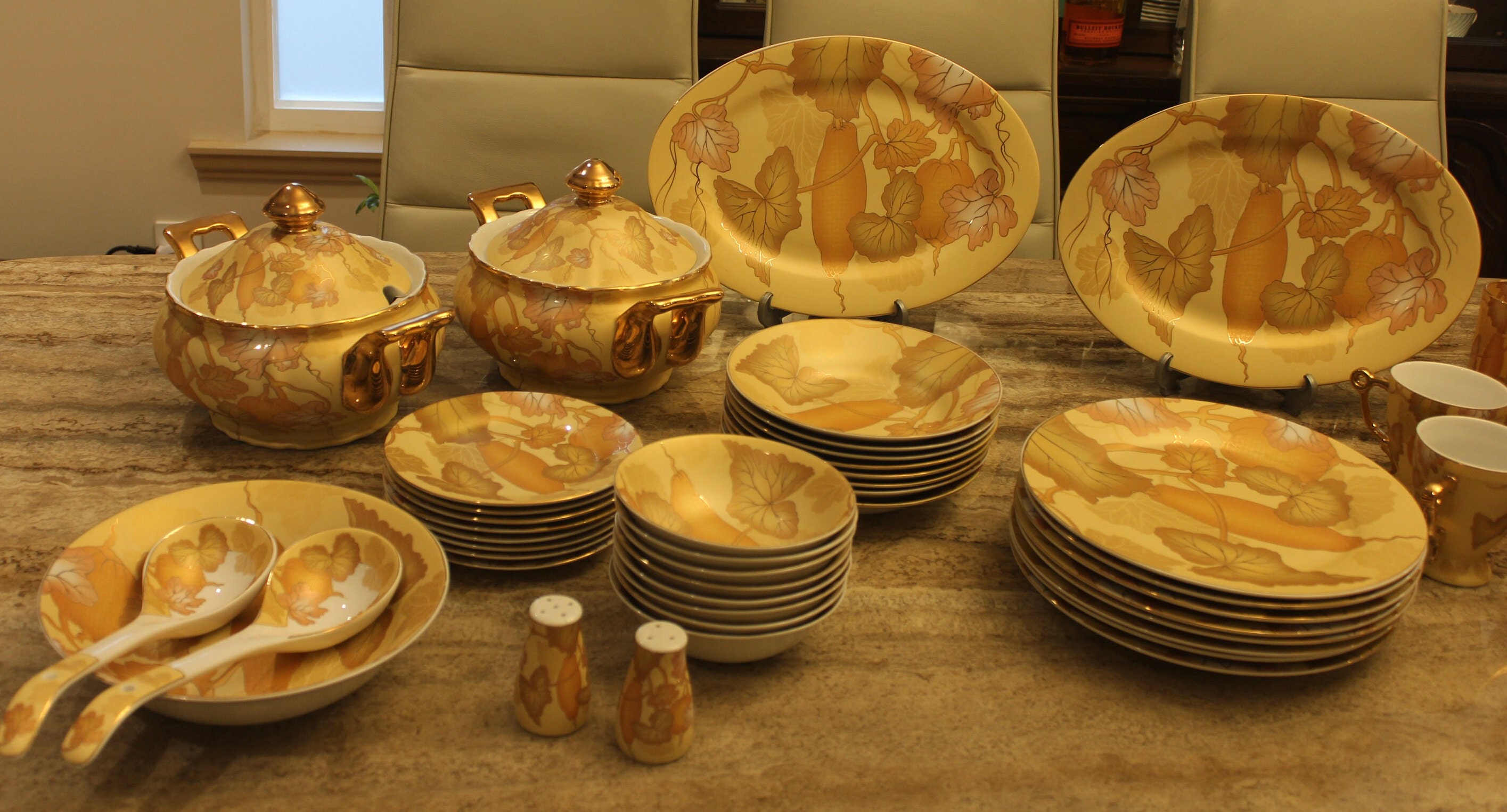 Vintage 24K Gold Collection, Yamasen Gold Collection Fine Porcelain, 78