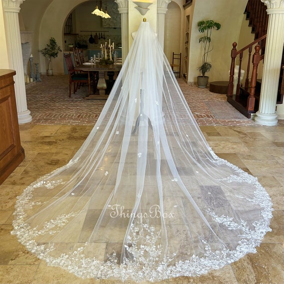 Beaded Lace Embroidery Veil Flower Beads Lace Wedding Veil  display picture 2