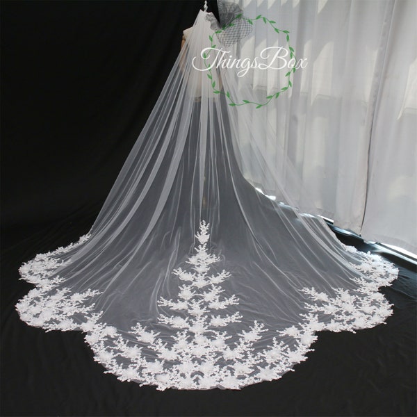 Romantic 3D Pearls Flower Veil Lace Wedding Veil Cathedral Veil White Or Ivory Veil One Layer Tulle Lace Edge Decoration Bridal Veil Comb