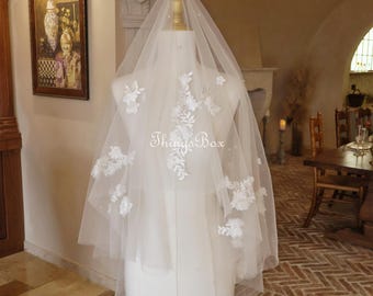 Fingertip Veil 2 Layer Blusher Veil Flowers Lace Bridal Veil Pearls Veil Flowery Lace Wedding Veil Short Elbow Veil, with Comb, 2T Veil