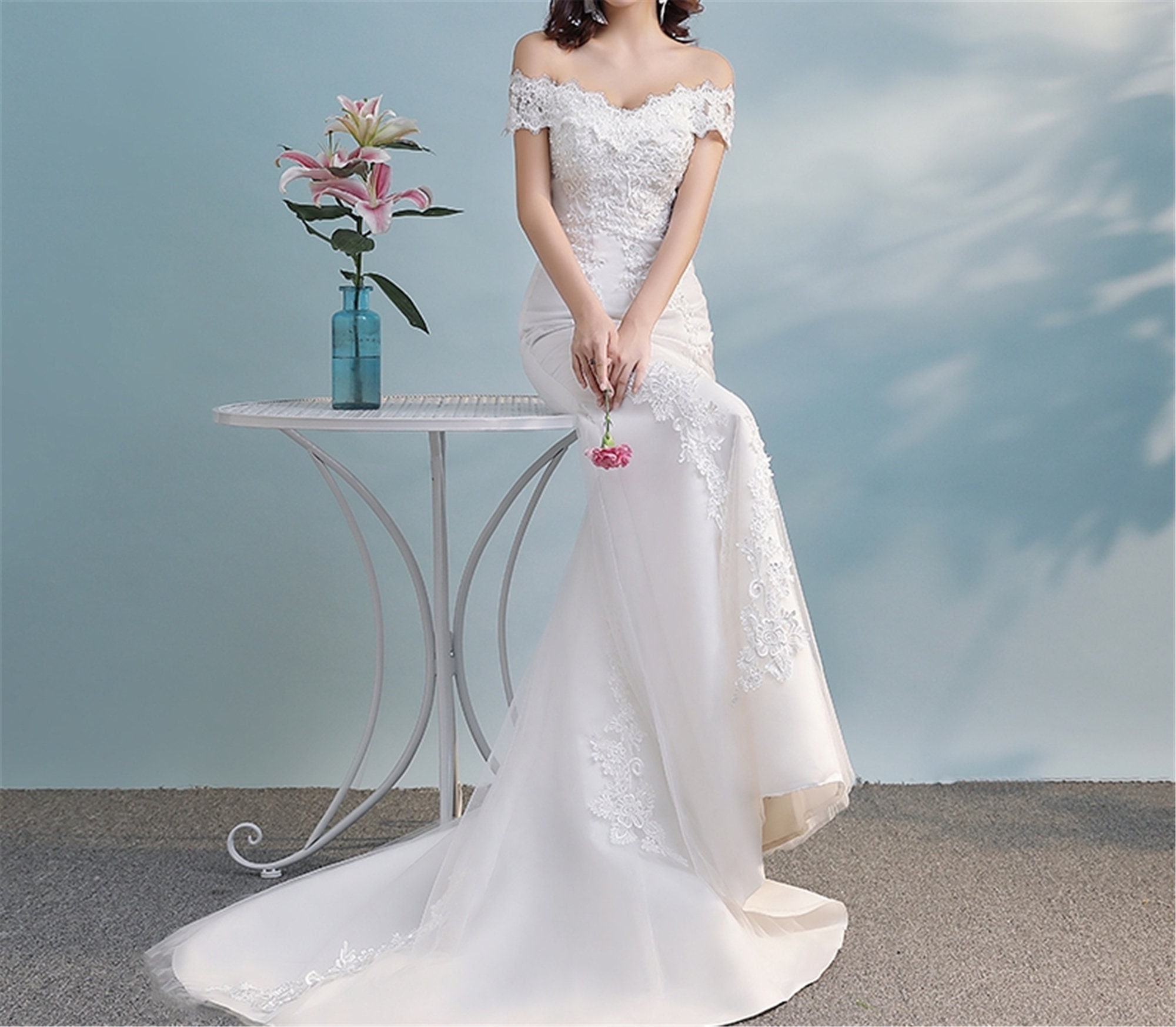 online prices White Mermaid Long Floral Lace Dresses Court Embroidery  Sleeve Off Lace Train The Wedding Shoulder Appliques Tulle Satin Wedding  Dress Mermaid Sweep Train Bridal Gown Ball Gown Prom Dress Evening