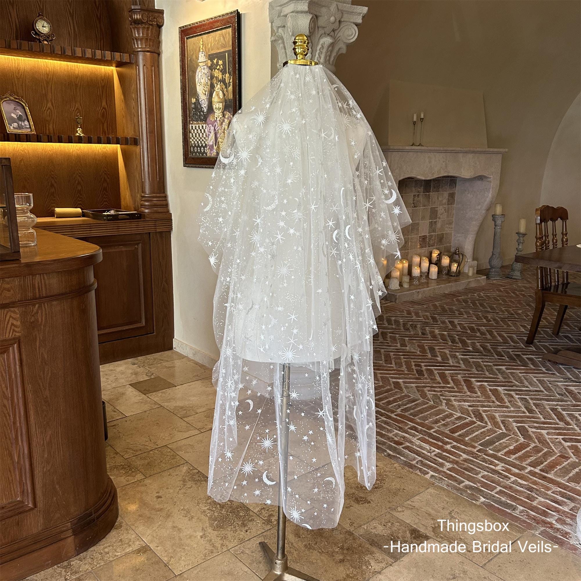 New 2T beautiful veil trimmed in lace and sequins Handmade Crystal Sequins Bridal Wedding Veils+Comb 2T  main image 2
