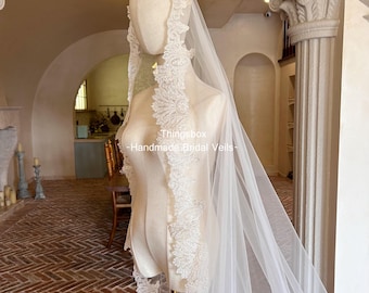 Flower Lace Mantilla Veil with Comb, Lace Trimming Wedding Bridal Veil Cathedral Veil Floral Outdoor Veil